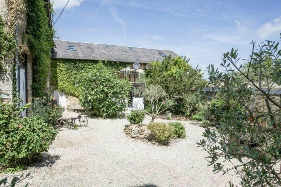 Holiday Home La Brijopa Bazoges-en-Pareds Exterior photo